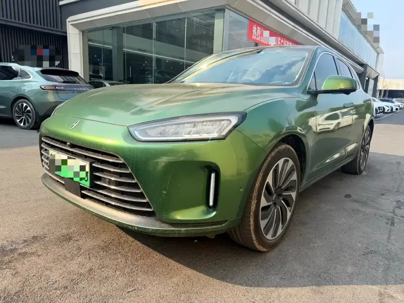 AITO M5, 2022
