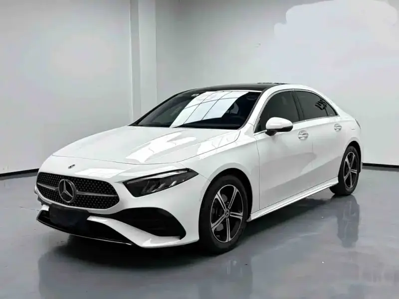 Mercedes-Benz A-Class, 2023 — фото 1