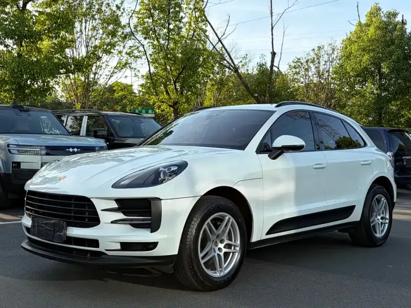 Porsche Macan, 2020