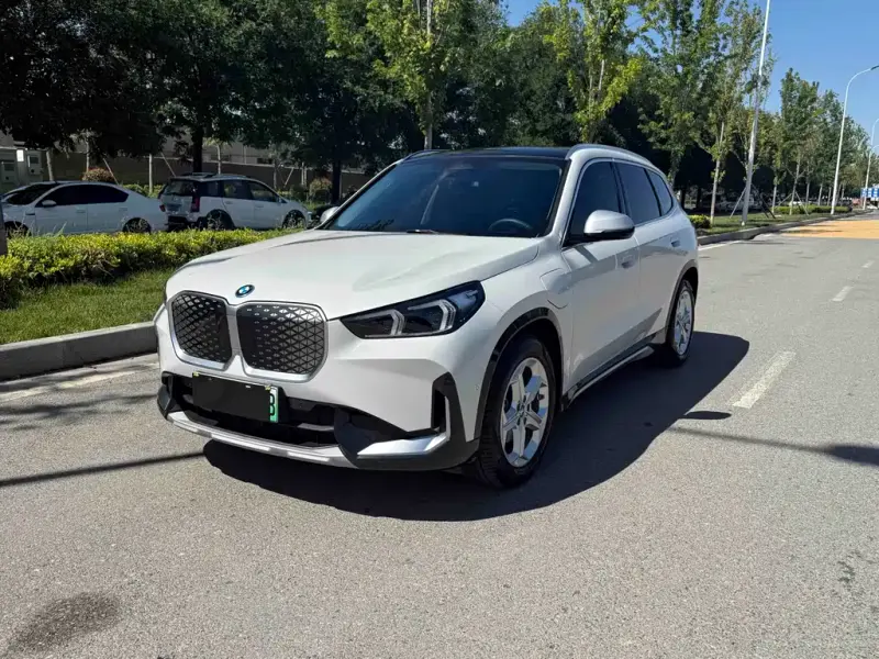 BMW iX1, 2024