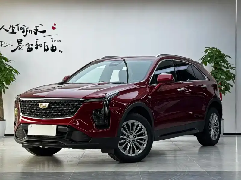 Cadillac XT4, 2025
