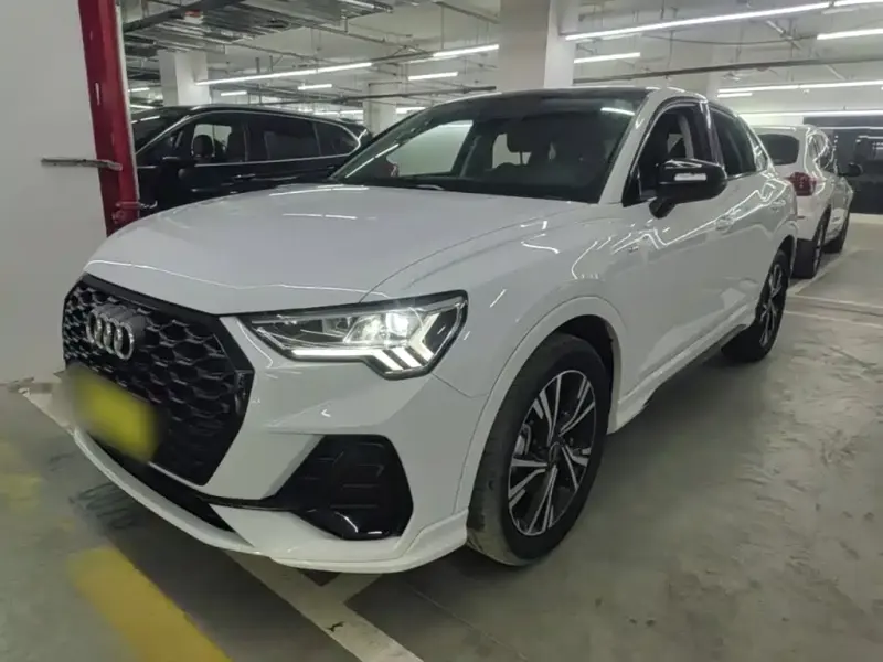 Audi Q3 Sportback, 2022