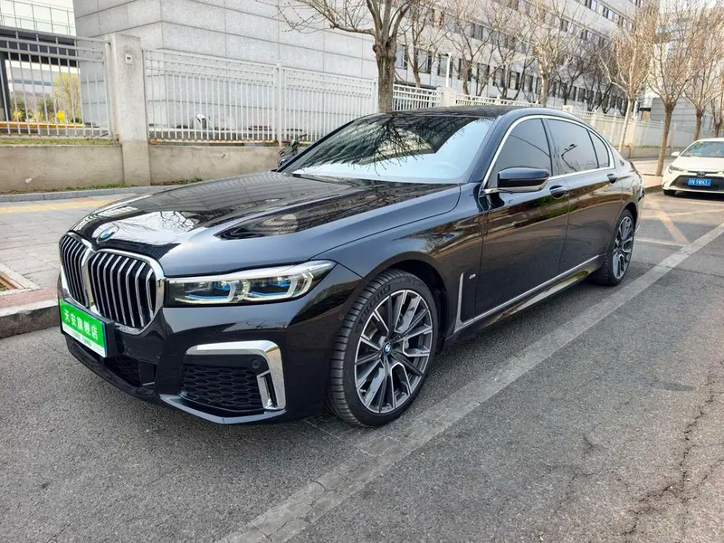 BMW 7-Series, 2019