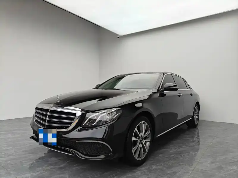 Mercedes-Benz E-Class, 2018 — фото 1