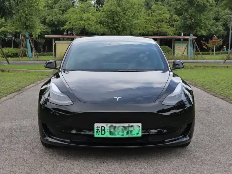Tesla Model 3, 2023