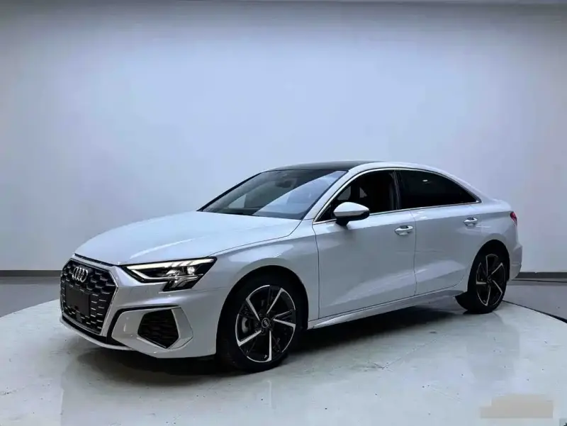 Audi A3, 2022 — фото 1