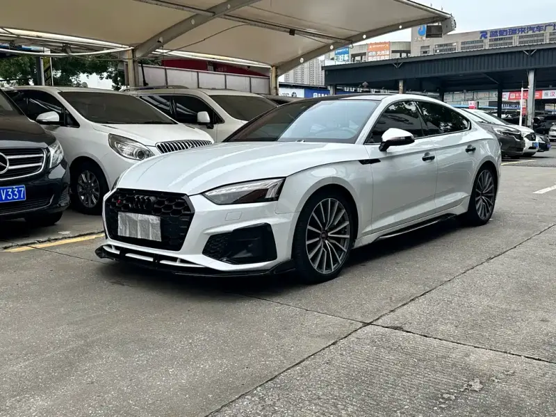 Audi A5 (Import), 2021