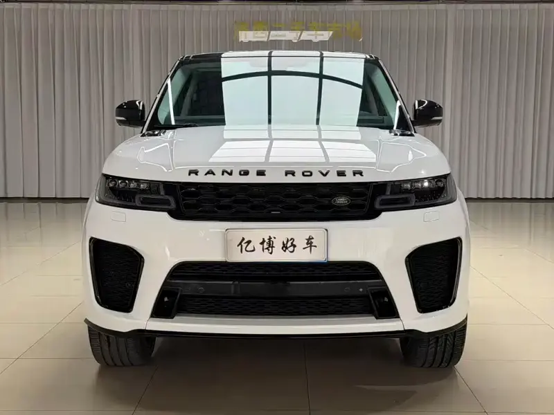 Land Rover Sport, 2015