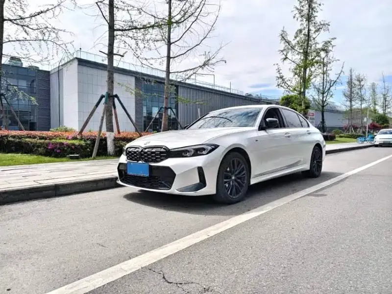 BMW 3 Series, 2024