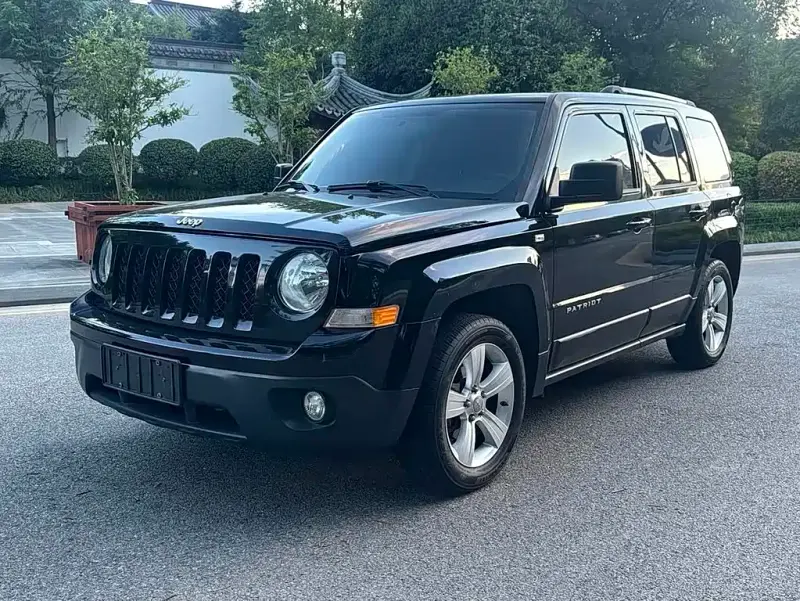 Jeep Patriot, 2014 — фото 1