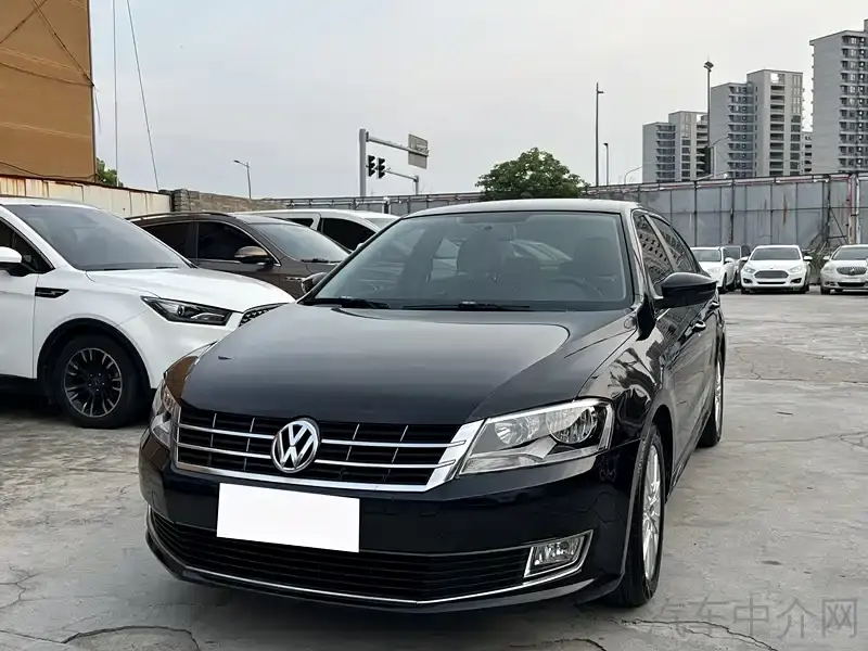 Volkswagen Lavida, 2013