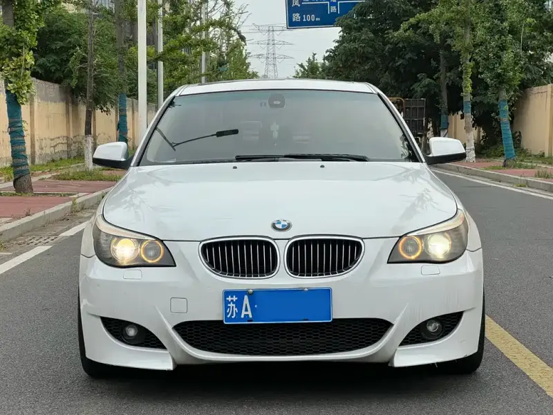 BMW 5 Series, 2009