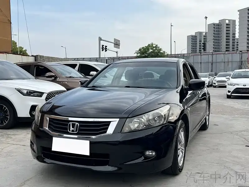 Honda Accord, 2010