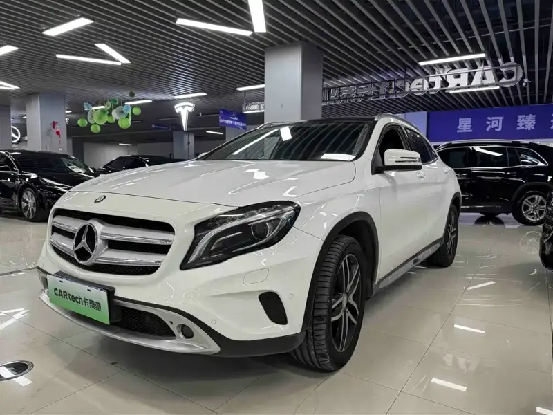 Mercedes-Benz GLA, 2016 — фото 1
