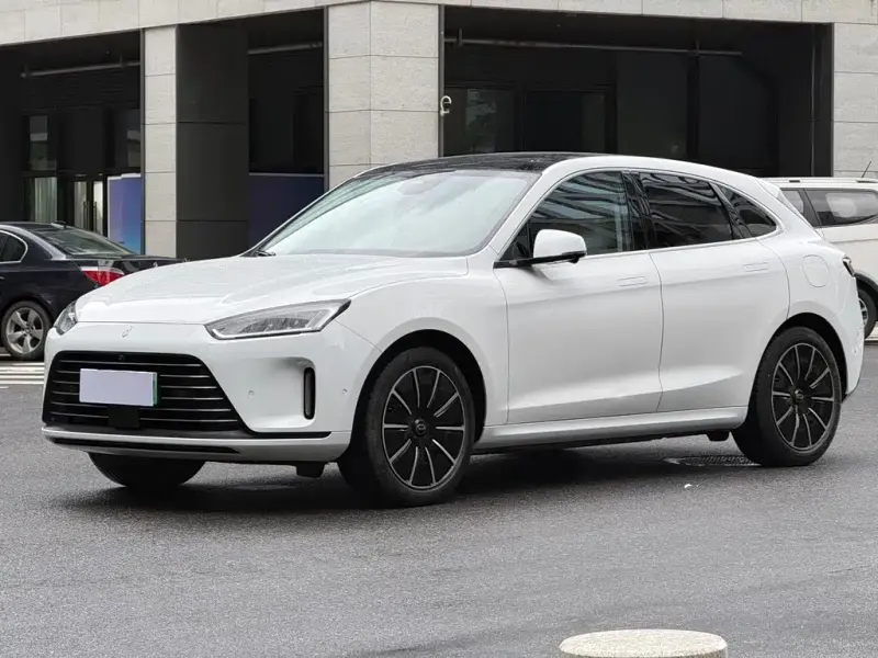 AITO M5, 2023