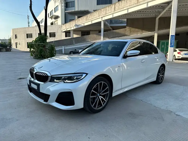 BMW 3 Series, 2021