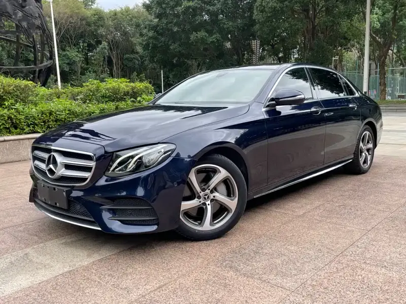 Mercedes-Benz E-Class, 2018 — фото 1