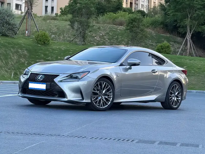 Lexus RC, 2017
