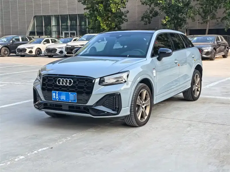Audi Q2L, 2023