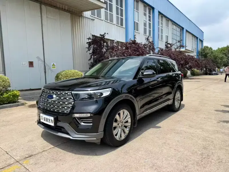 Ford Explorer, 2022