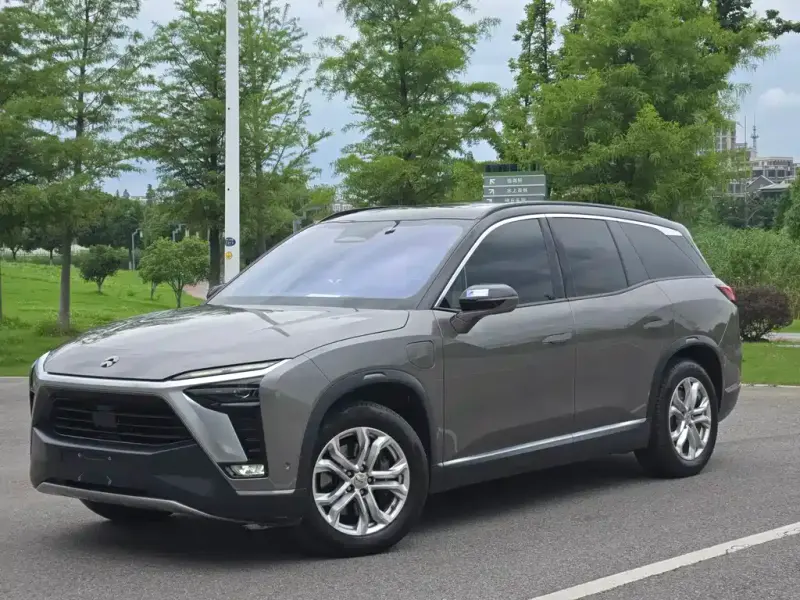 NIO ES8, 2022