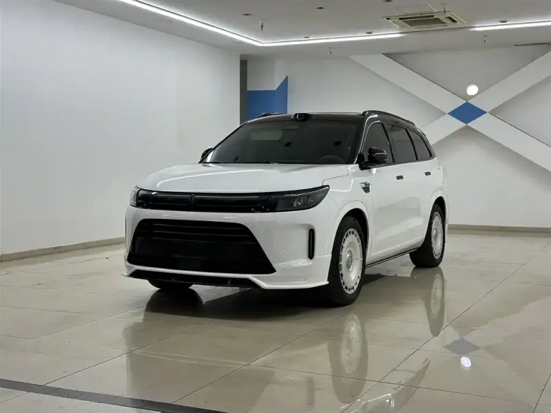 AITO M7, 2024