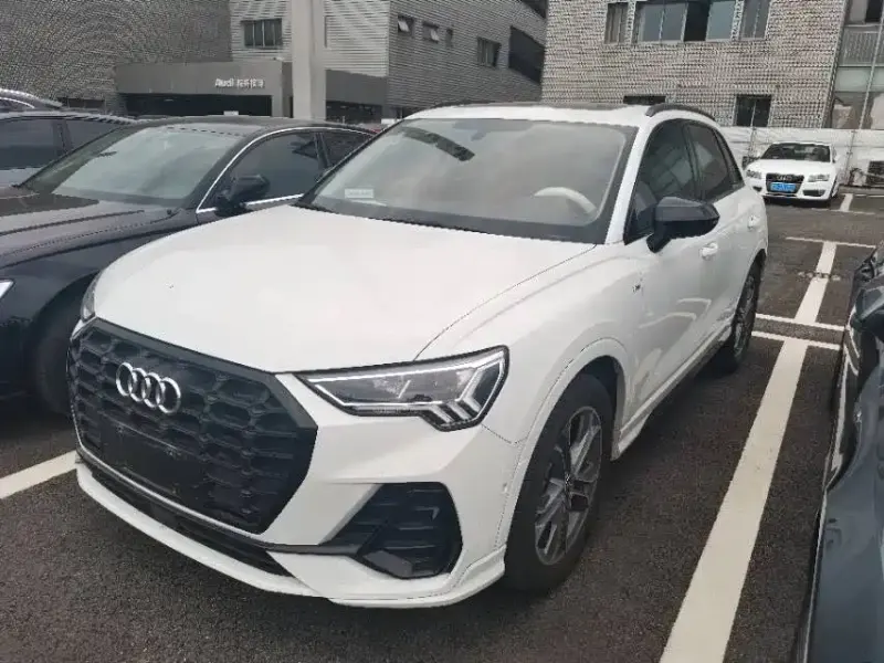 Audi Q3, 2023