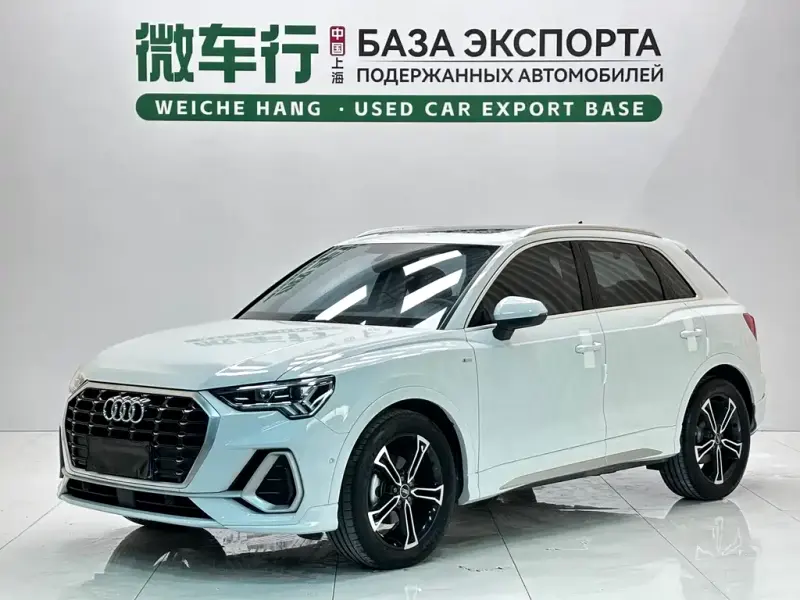 Audi Q3, 2022