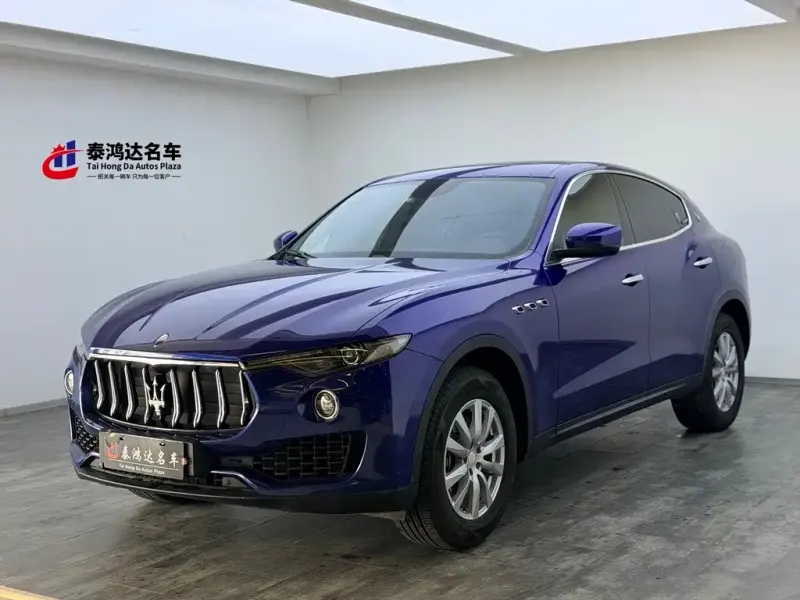 Maserati Levante, 2018 — фото 1