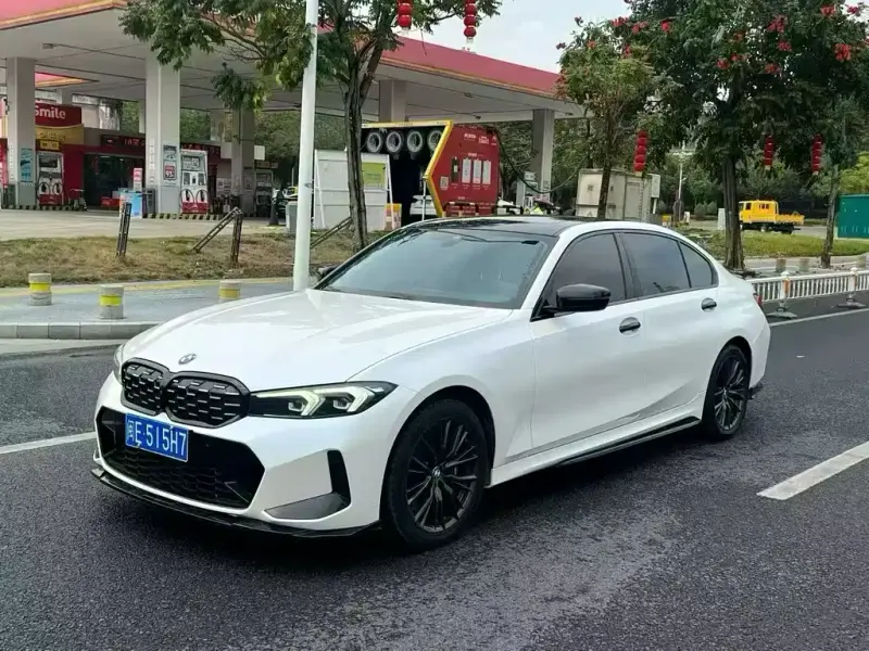 BMW 3 Series, 2023