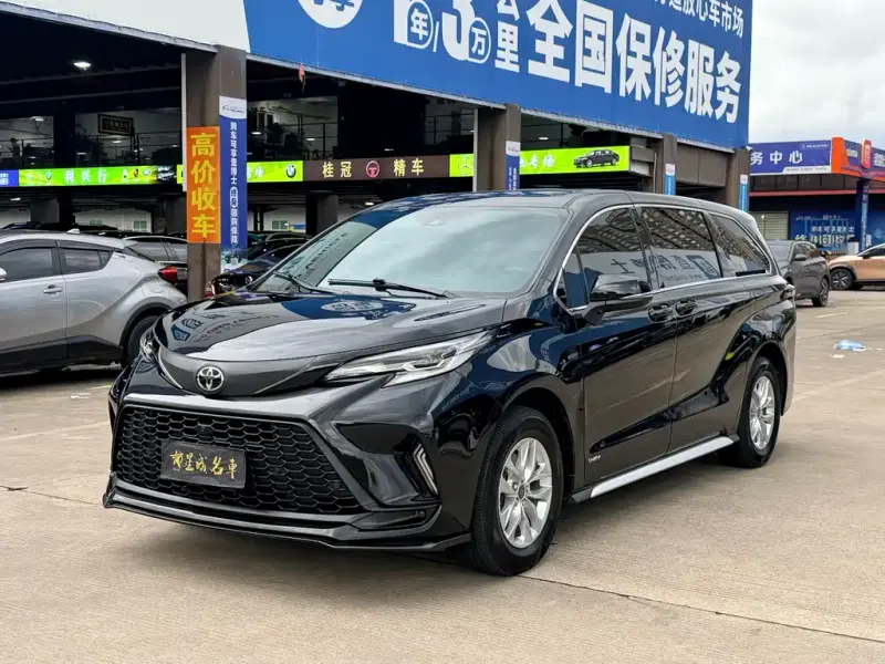 Toyota Granvia, 2025