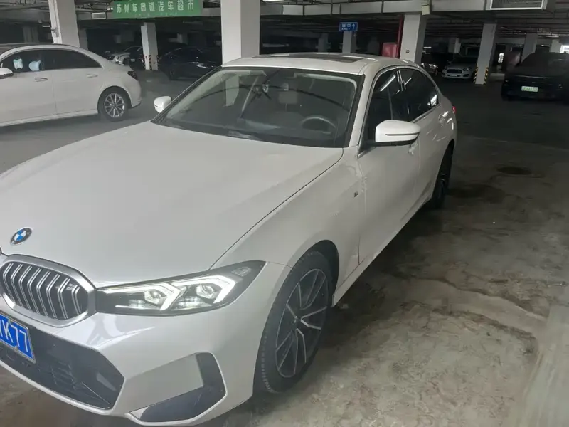 BMW 3 Series, 2022