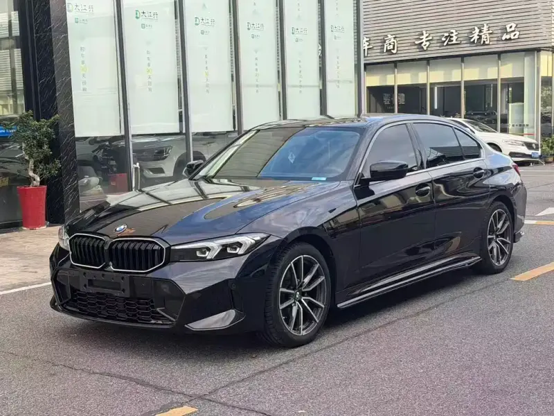 BMW 3 Series, 2023