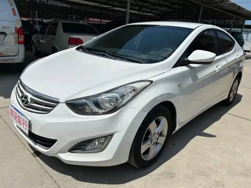 Hyundai Elantra Langdong, 2014