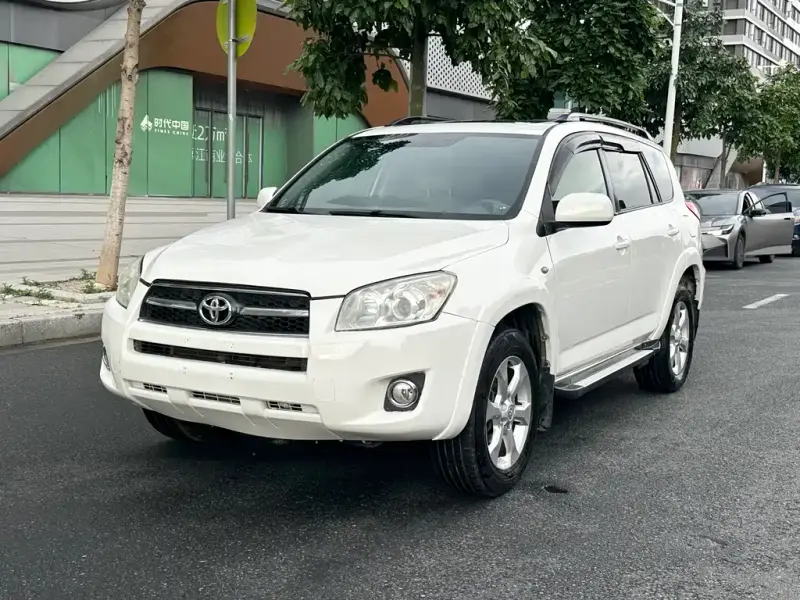 Toyota RAV4, 2009