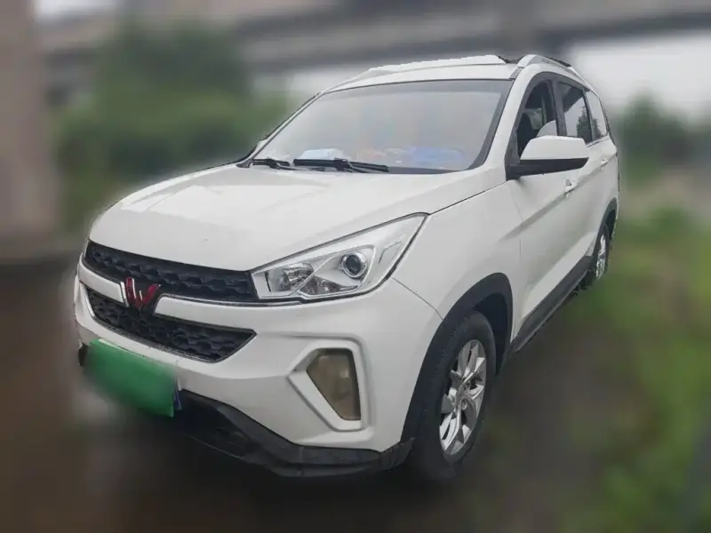 Wuling Hongguang S3, 2018