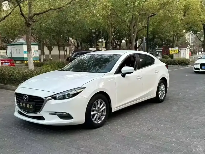 Mazda 3 Axela, 2018