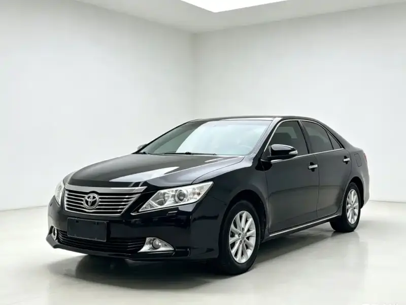 Toyota Camry, 2013