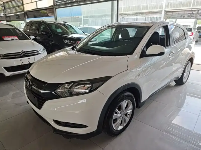 Honda Vezel, 2016 — фото 1