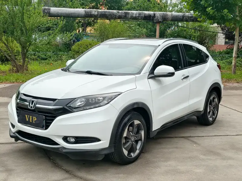 Honda Vezel, 2015 — фото 1
