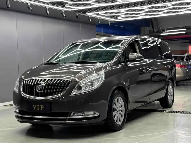 Buick GL8, 2016