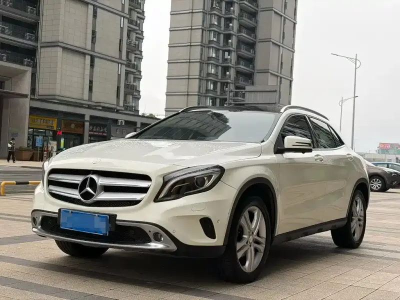 Mercedes-Benz GLA, 2016 — фото 1