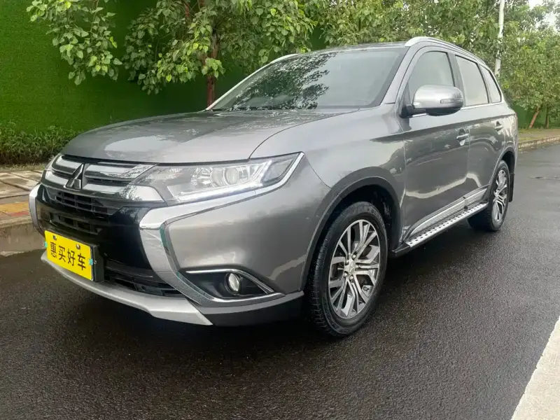 Mitsubishi Outlander, 2018