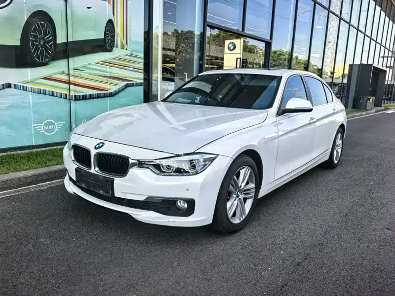 BMW 3 Series, 2016