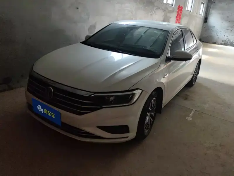Volkswagen Sagitar, 2020