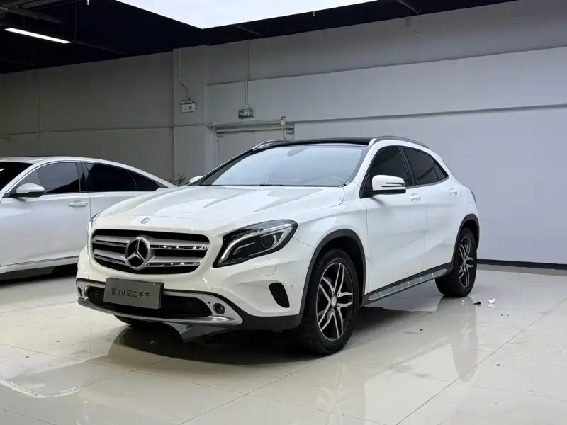 Mercedes-Benz GLA, 2016 — фото 1