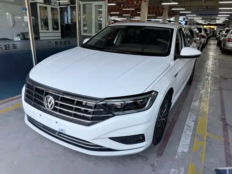 Volkswagen Sagitar, 2021