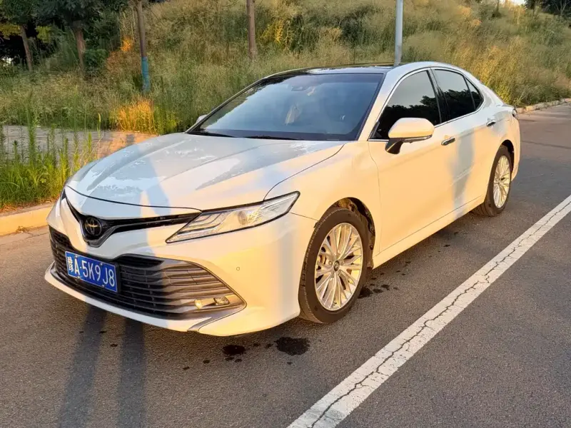 Toyota Camry, 2018