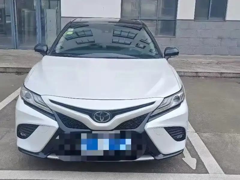 Toyota Camry, 2019
