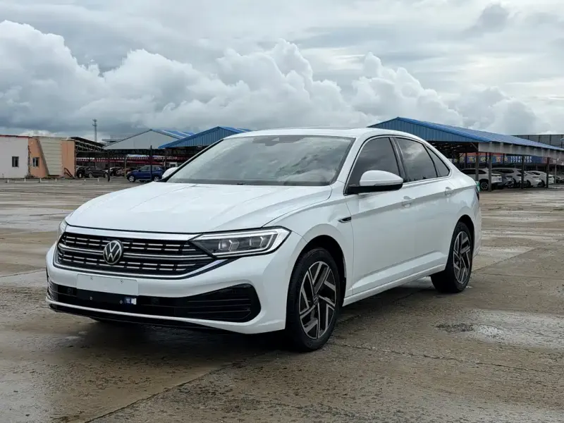 Volkswagen Sagitar, 2022